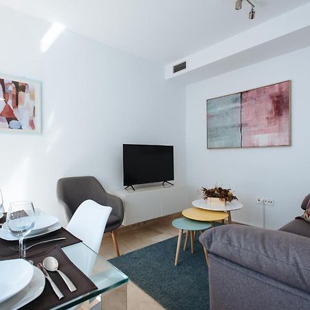 Triana Home Sevilla Bagian luar foto