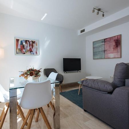 Triana Home Sevilla Bagian luar foto