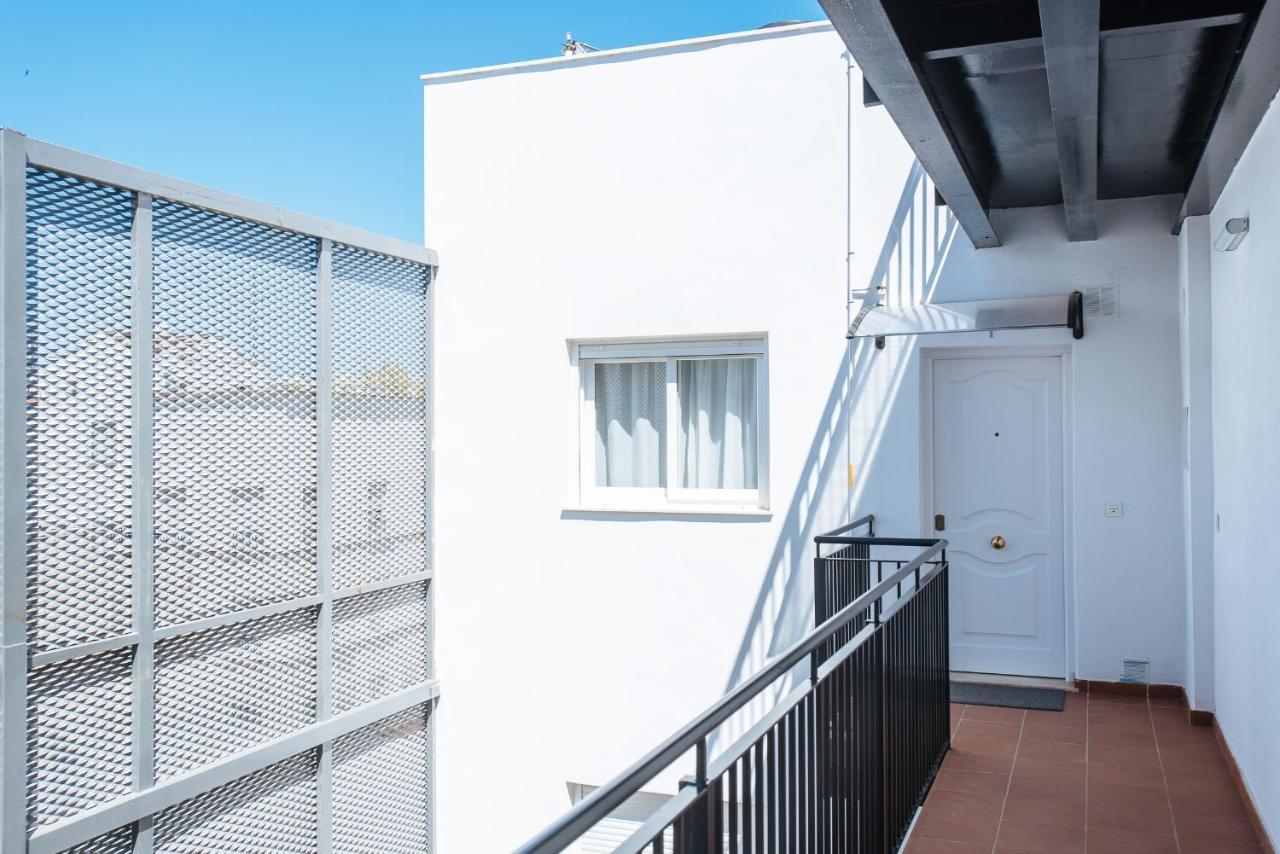 Triana Home Sevilla Bagian luar foto
