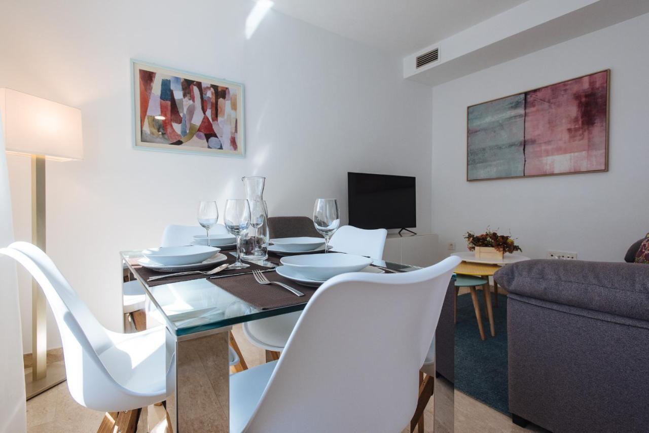 Triana Home Sevilla Bagian luar foto