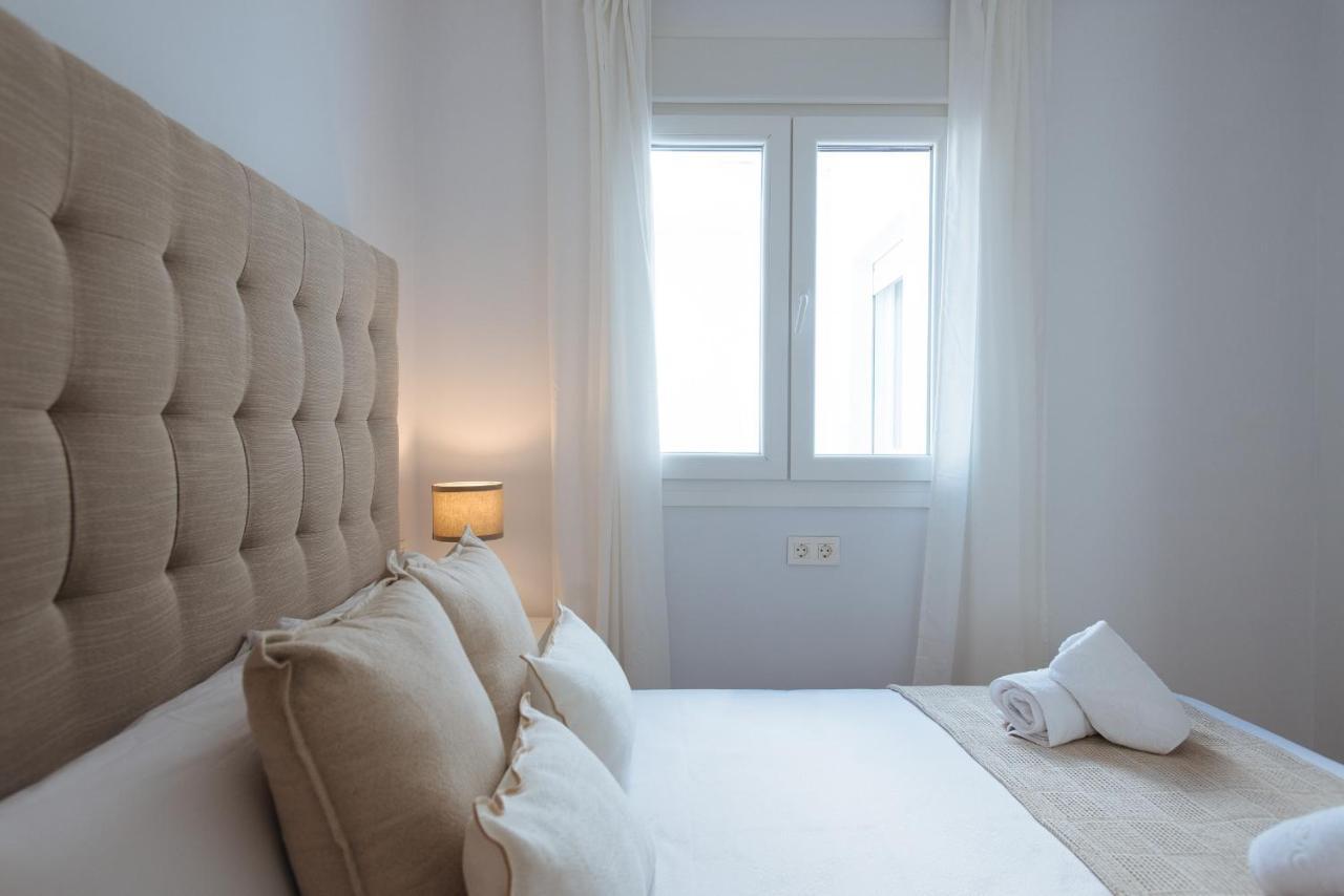 Triana Home Sevilla Bagian luar foto