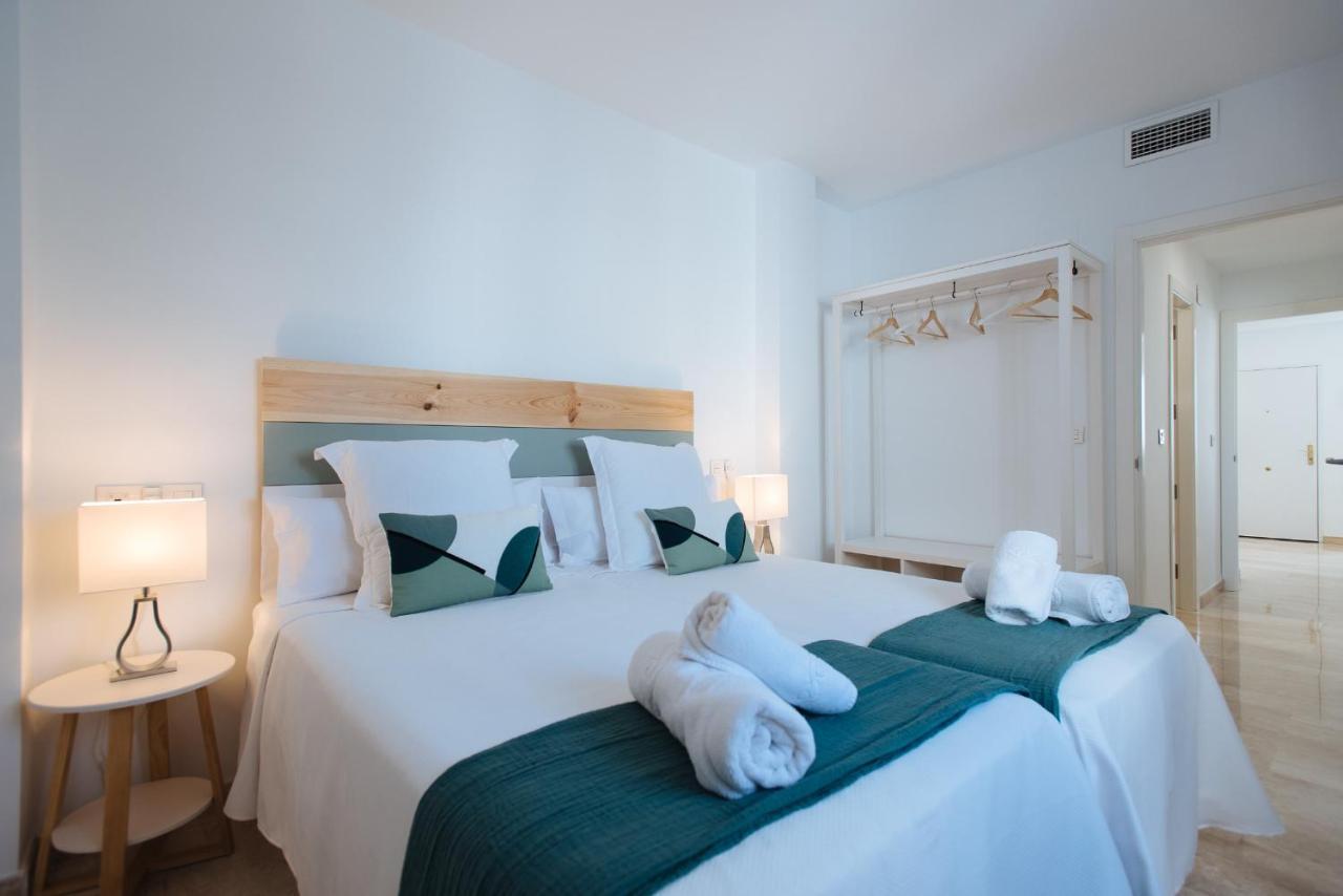 Triana Home Sevilla Bagian luar foto