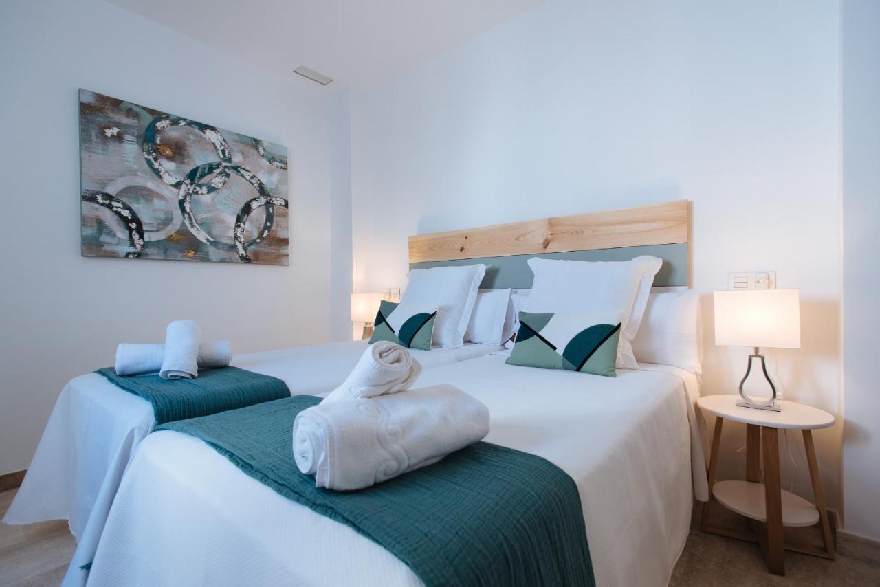 Triana Home Sevilla Bagian luar foto