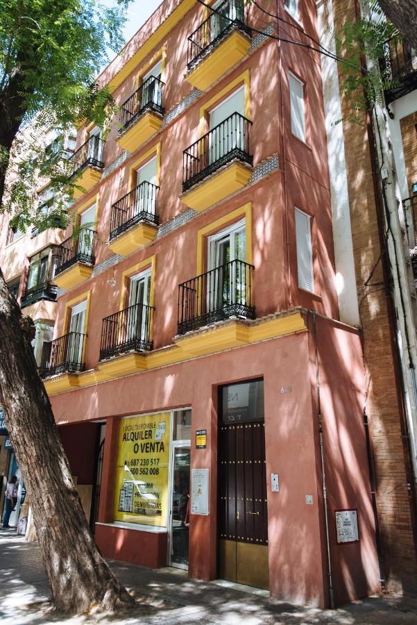 Triana Home Sevilla Bagian luar foto